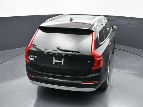 Used 2022 Volvo XC90 T5 Momentum AWD/4WD image 37