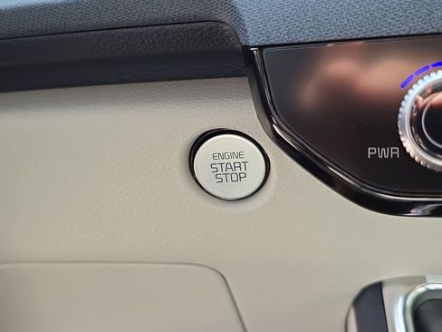 New 2026 Kia Carnival SX image 27