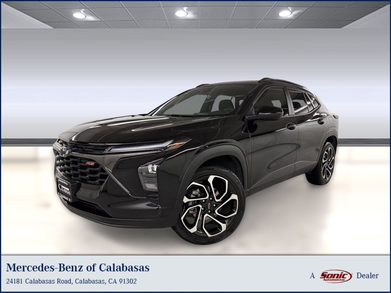 Used 2024 Chevrolet Trax RS w/ Driver Confidence Package FWD image 1