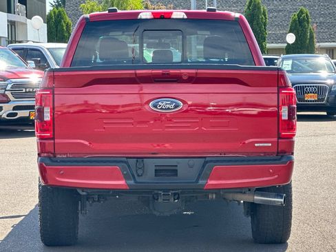 Used 2021 Ford F150 XLT w/ Equipment Group 302A High AWD/4WD image 5