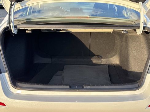 Used 2025 Honda Civic Sport image 15