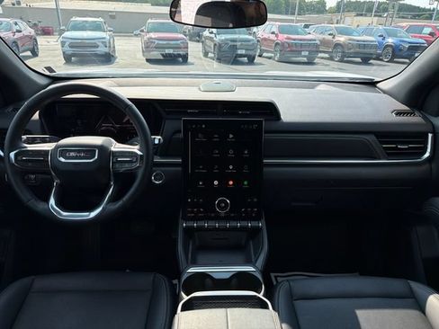 Used 2026 GMC Terrain Elevation w/ Elevation Premium Package AWD/4WD image 30