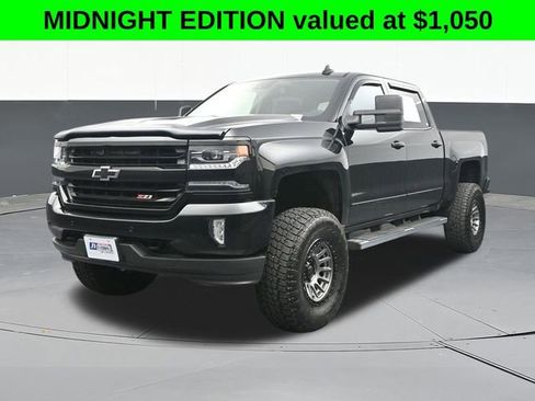 Used 2017 Chevrolet Silverado 1500 LTZ Z71 w/ LTZ Plus Package AWD/4WD image 4