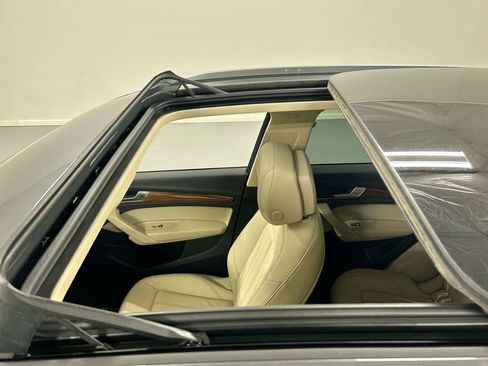 Used 2022 Audi Q5 2.0T Premium image 19