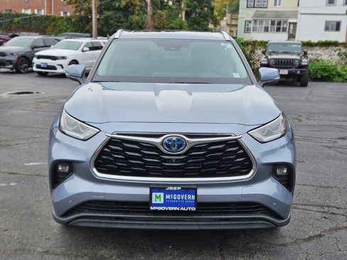 Used 2021 Toyota Highlander Limited image 8