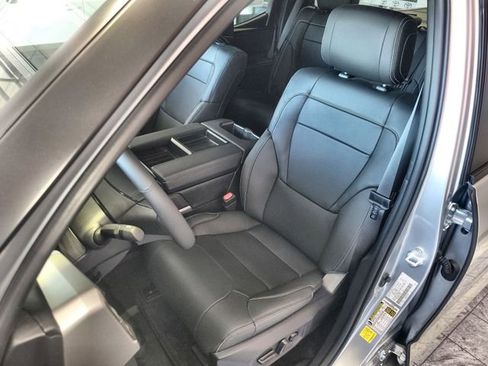 New 2026 Toyota Tundra Limited AWD/4WD image 11