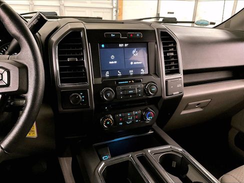 Used 2018 Ford F150 XLT w/ Equipment Group 302A Luxury AWD/4WD image 6