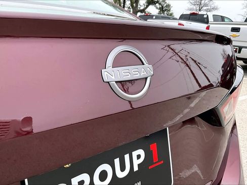 Used 2025 Nissan Altima 2.5 SV image 30