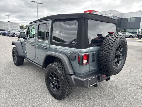 Used 2025 Jeep Wrangler Unlimited Sport AWD/4WD image 31