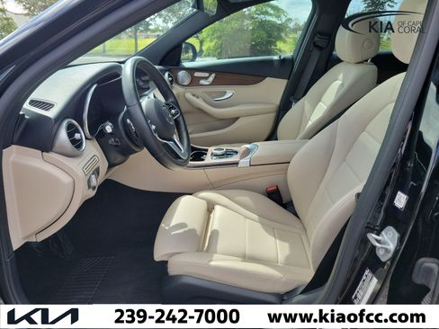 Used 2021 Mercedes-Benz C 300 4MATIC Sedan image 22