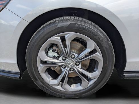 Used 2025 Honda Accord EX-L image 38