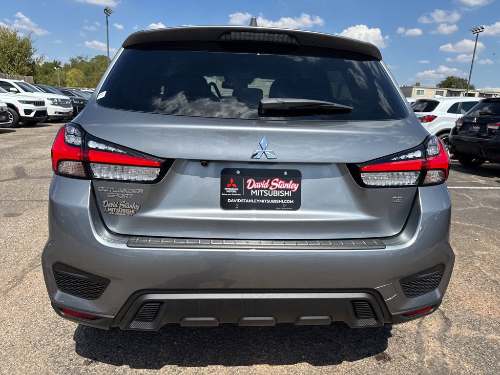New 2027 Mitsubishi Outlander Sport SE FWD image 5