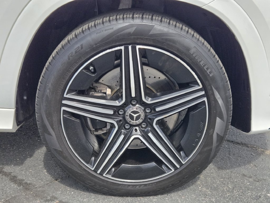 Used 2024 Mercedes-Benz GLE 350 4MATIC image 11