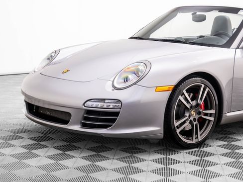 Used 2012 Porsche 911 Carrera S image 35