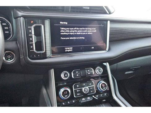 Used 2021 GMC Yukon Denali image 10