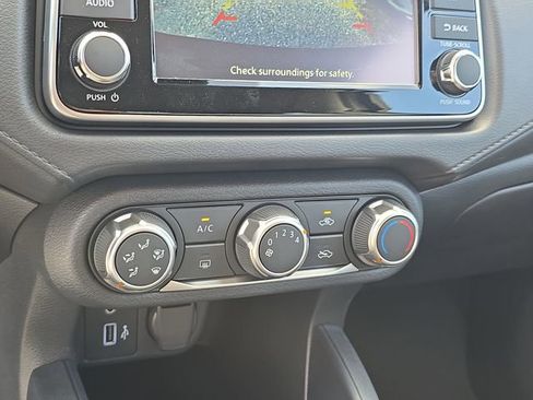 New 2025 Nissan Versa S w/ Trunk Package FWD image 23