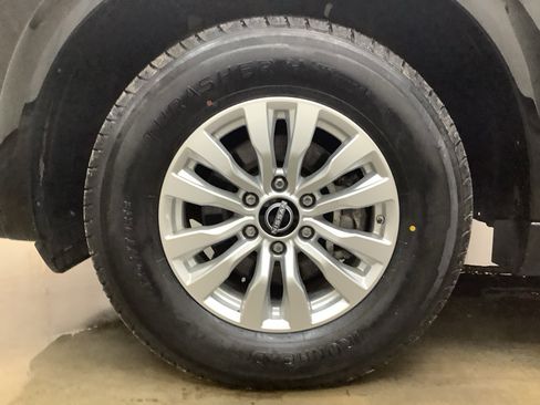 Used 2024 Nissan Armada SV AWD/4WD image 25