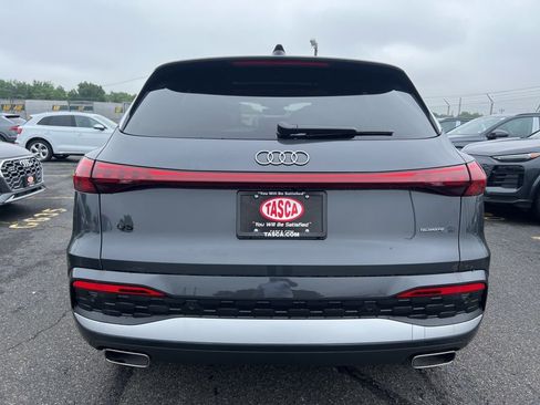 New 2025 Audi Q5 Premium Plus image 4