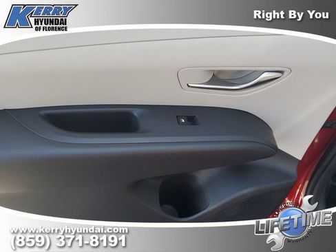 New 2026 Hyundai Tucson Blue SE image 16