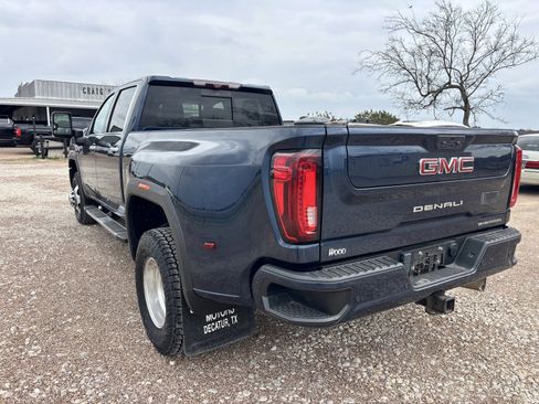 Used 2021 GMC Sierra 3500 Denali w/ Denali Ultimate Package image 3