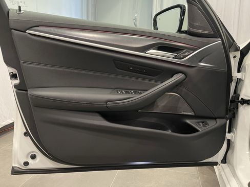 Certified 2023 BMW M550i xDrive w/ Executive Package image 12