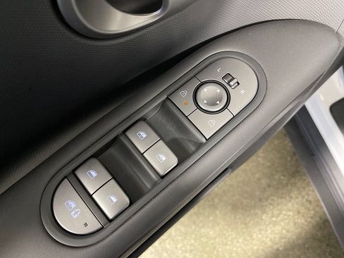 New 2026 Hyundai Ioniq 5 SEL RWD image 18