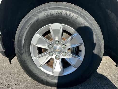 Used 2021 Chevrolet Silverado 1500 LT w/ Bed Protection Package image 15