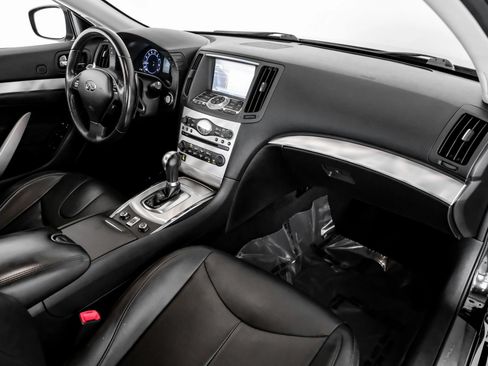 Used 2012 INFINITI G37 Convertible w/ Premium Pkg RWD image 11