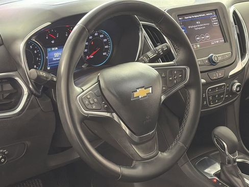 Used 2024 Chevrolet Equinox LT FWD image 14