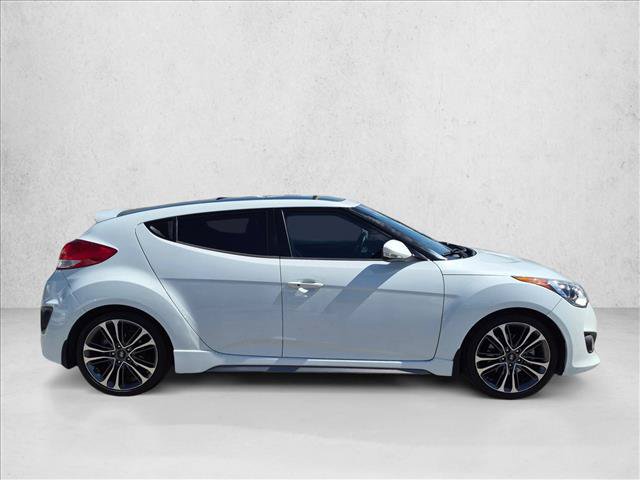 Used 2016 Hyundai Veloster Turbo w/ Option Group 04 FWD image 4