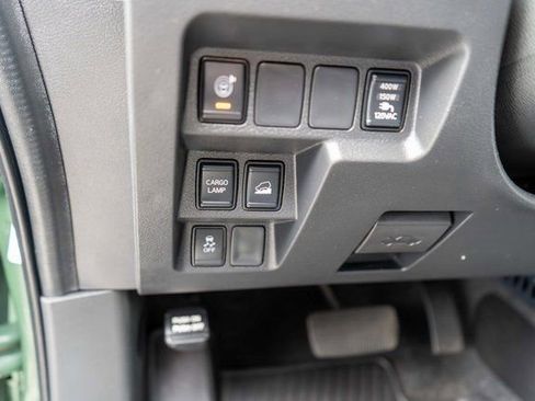 Used 2023 Nissan Frontier SV w/ SV Convenience Package AWD/4WD image 21