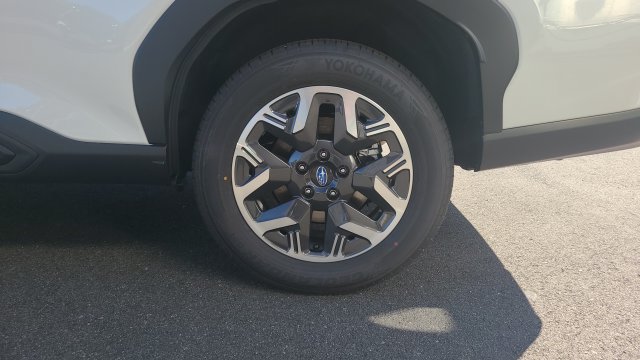 New 2026 Subaru Forester Premium AWD/4WD image 9
