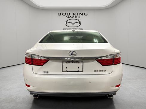 Used 2013 Lexus ES 350 w/ Luxury Pkg FWD image 4