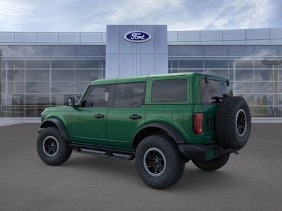 New 2025 Ford Bronco Badlands w/ Sasquatch Package