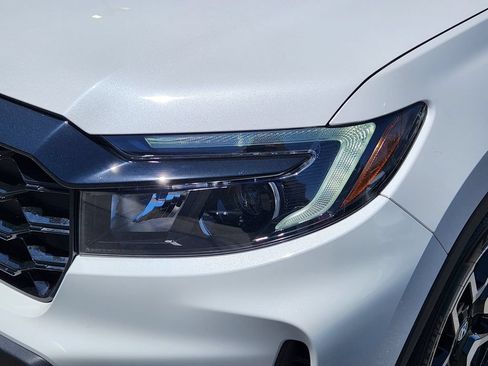Used 2023 Honda Passport Elite image 8