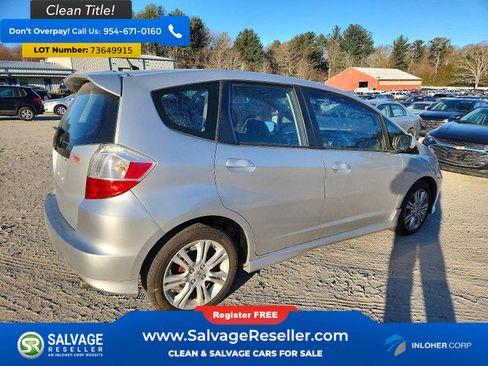 Used 2011 Honda Fit Sport image 4