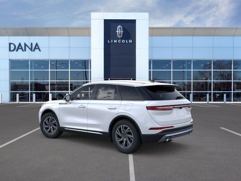 New 2025 Lincoln Corsair AWD w/ Equipment Group 101A image 4