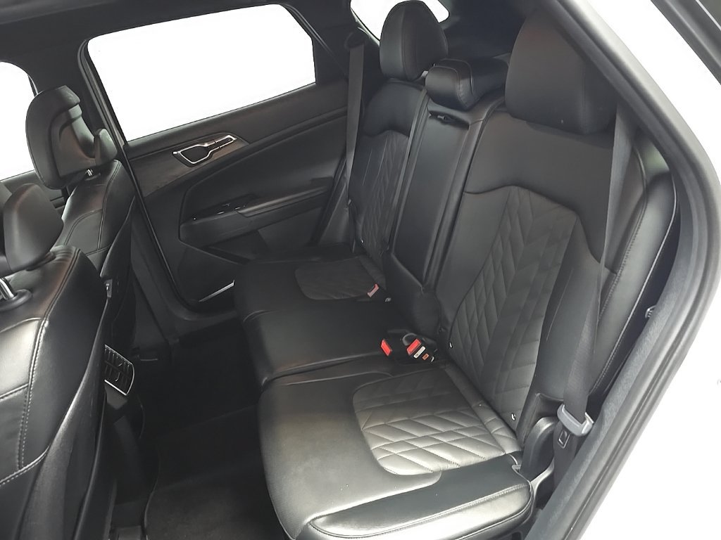 Used 2023 Kia Sportage X-Line AWD/4WD image 30