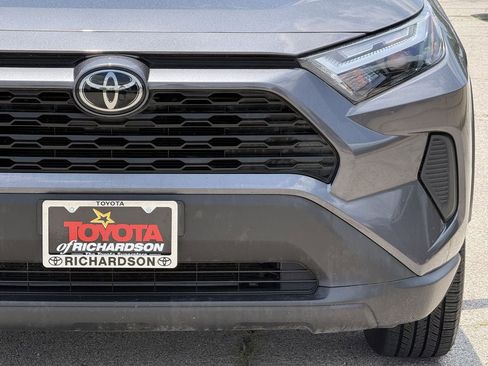 Used 2024 Toyota RAV4 LE FWD image 9