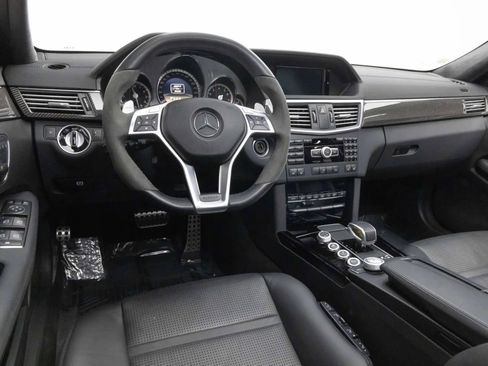 Used 2012 Mercedes-Benz E 63 AMG Wagon image 4