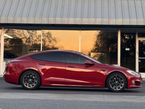 Used 2018 Tesla Model S 100D image 5