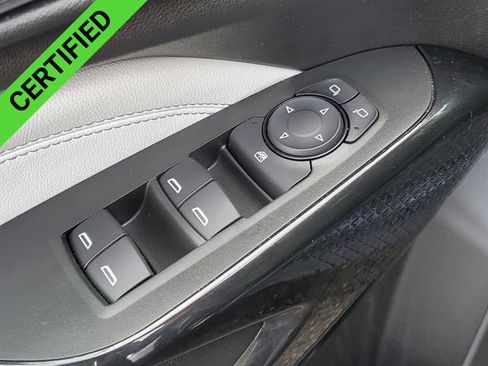 Certified 2024 Chevrolet Trax LT w/ Driver Confidence Package image 23