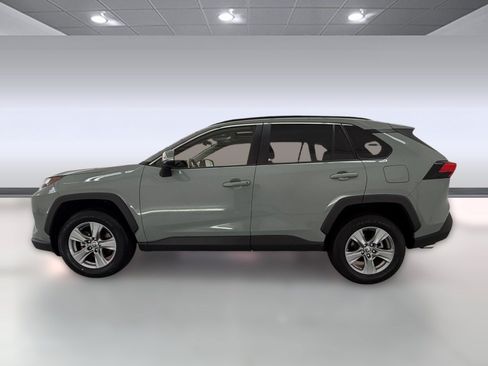 Used 2023 Toyota RAV4 XLE w/ Convenience Package FWD image 2