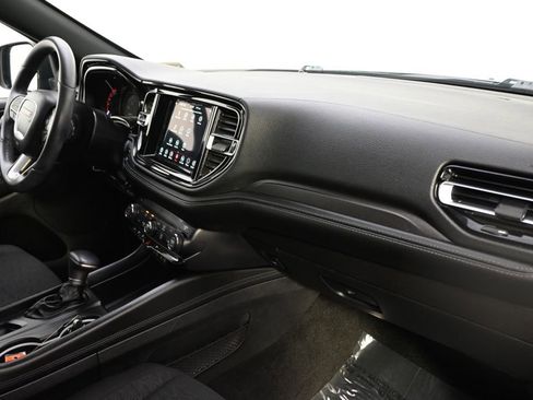 Used 2022 Dodge Durango SXT w/ Blacktop Package AWD/4WD image 15