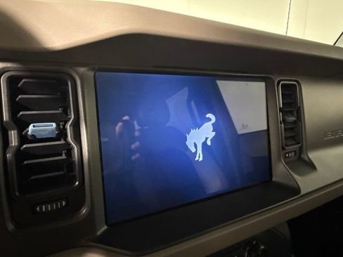 Used 2024 Ford Bronco Wildtrak AWD/4WD image 25