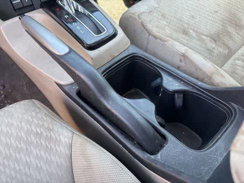 Used 2015 Honda Civic SE image 16