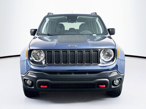 Used 2022 Jeep Renegade Trailhawk AWD/4WD image 2