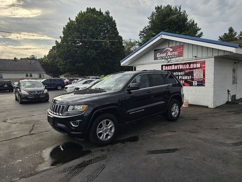 Used 2016 Jeep Grand Cherokee Laredo w/ Quick Order Package 23E AWD/4WD image 5