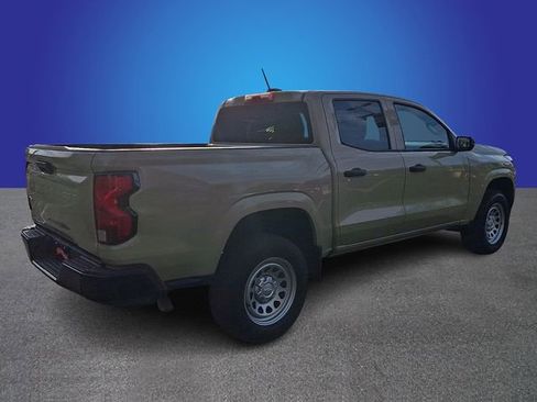 Used 2023 Chevrolet Colorado W/T RWD image 4
