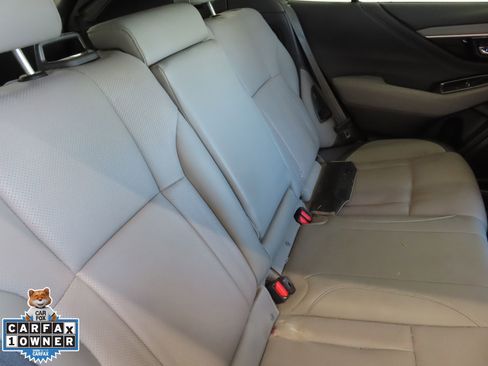 Used 2022 Subaru Outback Limited image 26
